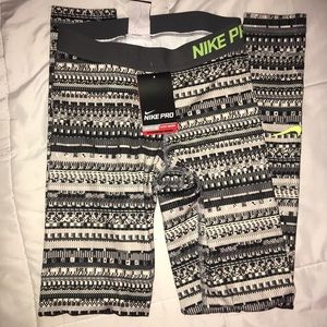 NIKE PRO DRI FIT TIGHTS